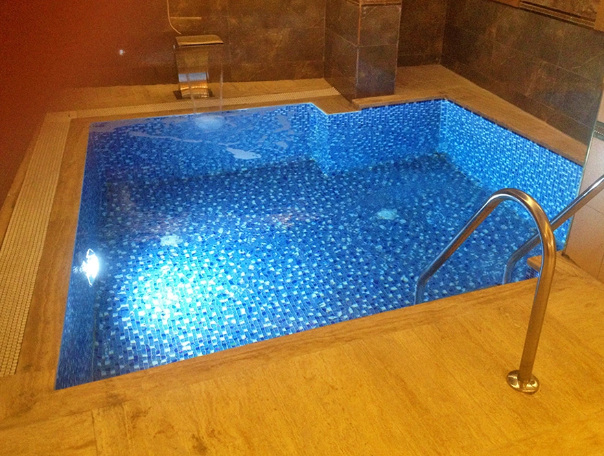 Jakuzi, Teras ve Şok Havuzları